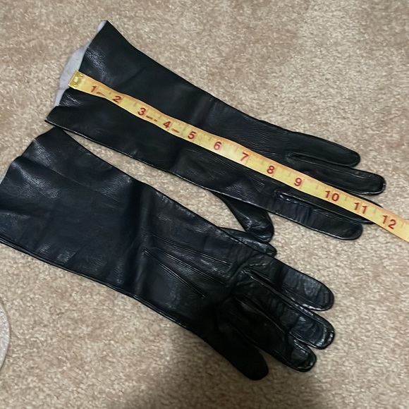 Vintage LEATHER Gloves - Picture 5 of 5